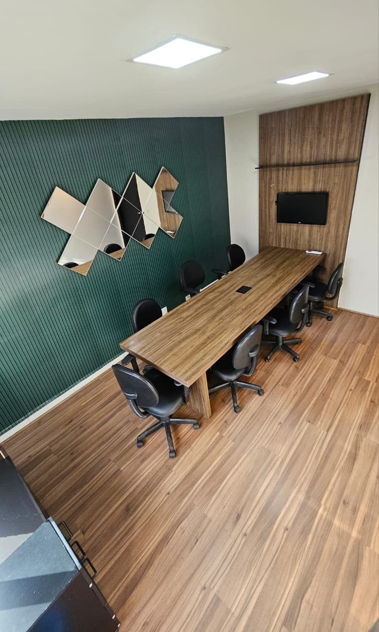 Sala 6 no coworking Trinova, em Piracicaba